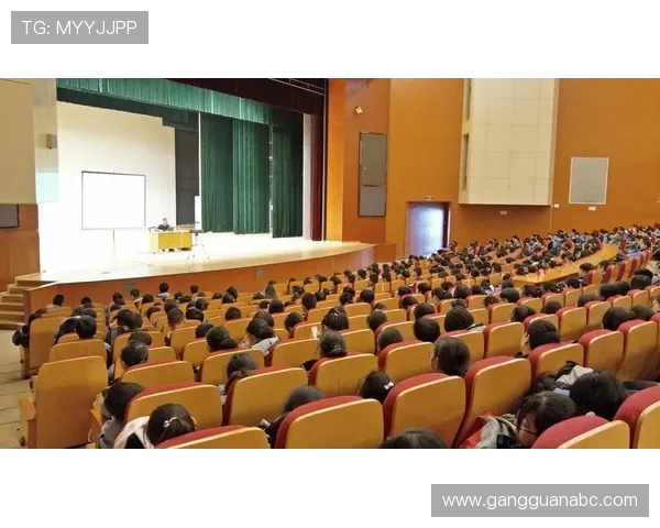 王岚的音乐旅程与人生哲学探讨：从歌声中寻找自我与梦想的力量